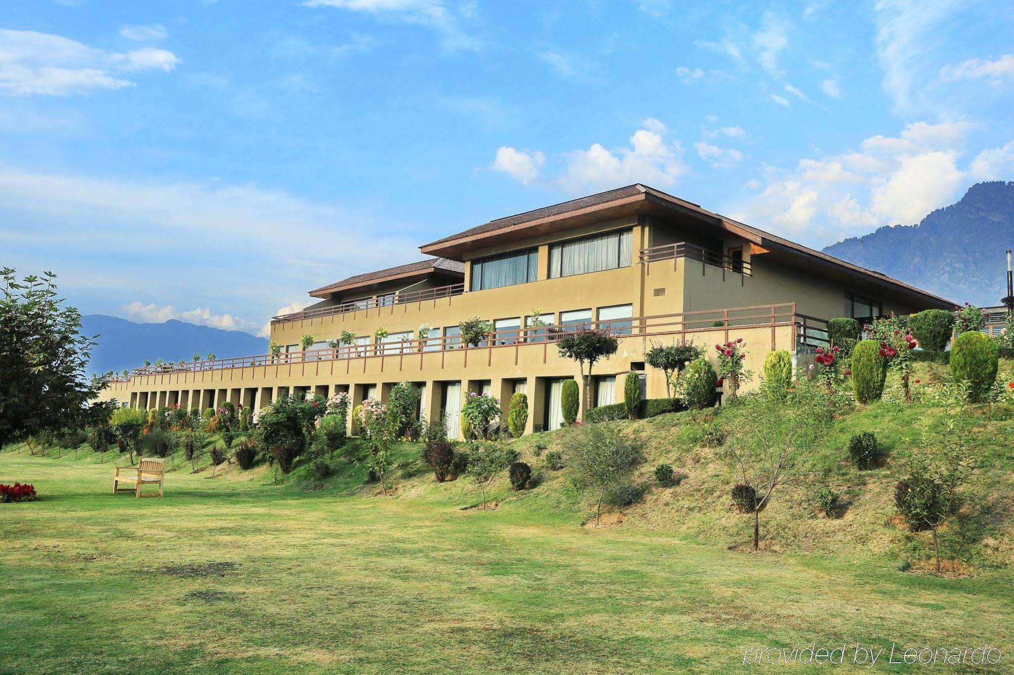 מלון Taj Dal View Srinagar מראה חיצוני תמונה
